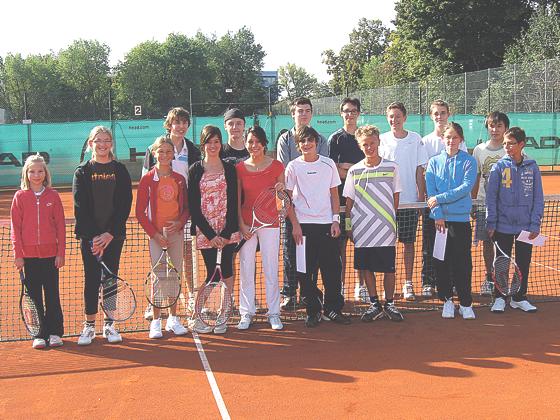 Die Tennisabteilung des TSV Milbertshofen lädt am 12. April zu einem Tennis-Schnuppertag von 10 bis 13 Uhr ein. 	Foto: TSV Milbertshofen