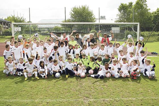 Vier Tage Fußball pur: Teilnehmen am POWER-Fußballcamp beim FC Fasanerie Nord können Buben und Mädchen im Alter von fünf bis 15 Jahren.	Foto: Verein