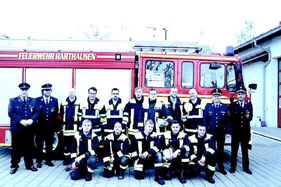 Die neuen Feuerwehr-Truppführer aus Harthausen und Feldkirchen.	Foto: Wolfgang Mende