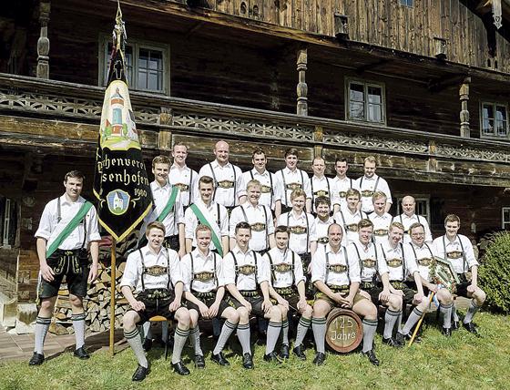 Der Burschenverein Deisenhofen hofft auf zahlreiche Gäste beim zünftigen  Burschenfest vom 13. bis 18. Mai. 	Foto: Burschenverein Deisenhofen