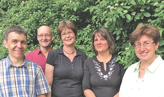Rolf Sampels, Stefan König, Maria Kammüller, Claudia Köhler und Ingrid Schütz bilden den neuen, alten Vorstand der Grünen in Unterhaching.	Foto: VA