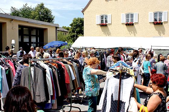 Am 27. Juni findet wieder der beliebte Juni-Markt der Gemeinde Neubiberg statt. 	Foto. VA