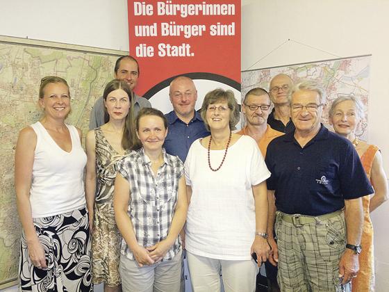 Zehn der 15 Vertreter, die die Bürgerbeteiligung in München mit der Gründung des BürgerBündnisses stärken und eine Mitentscheidung der Bürger verbindlich gewährleisten wollen.	Foto: BBM