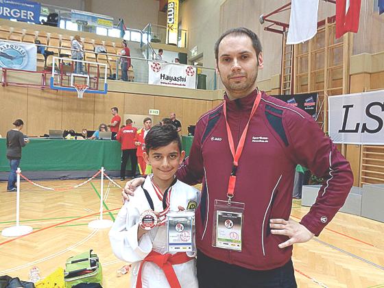 Beim Judo erfolgreich: Das Elfjährige war mit dem Ergebnis zufrieden. 	Foto: Verein