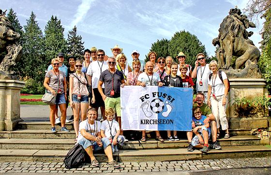 Der FC Fussi Kirchseeon machte zum 30-jährigen Vereinsjubiläum eine Reise nach Prag.	Foto: Verein