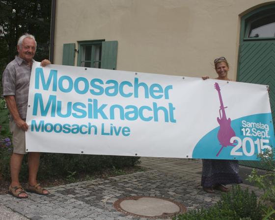 Haben die Moosacher Musiknacht organisiert: Günther Frohnauer und Julia Schönfeld-Knor.	Foto: js