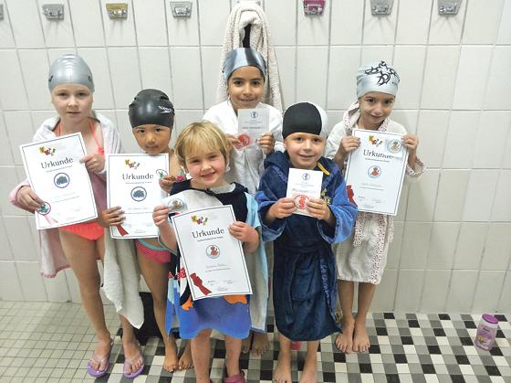 In den Schwimmkursen der SF Harteck lernen die Kinder alles nötige. 	Foto: Verein