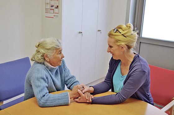 Nehmen die Sorgen und Nöte der älteren Generation ernst und helfen wo sie können: Die Mitarbeiter der Seniorenhilfe Lichtblick e.V. .	Foto: VA