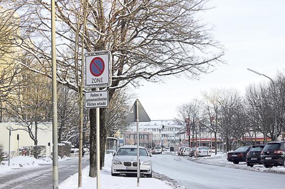 Strafzettelgefahr: Am Jagdfeldring in Haar gilt seit Ende letzten Jahres eine neue Parkzonenregelung.	Foto: Gemeinde Haar