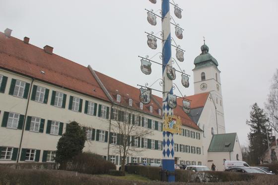 Das Ebersberger Kloster ist das unbestrittene Wahrzeichen der Kreisstadt Ebersberg.	Foto: Stefan Dohl