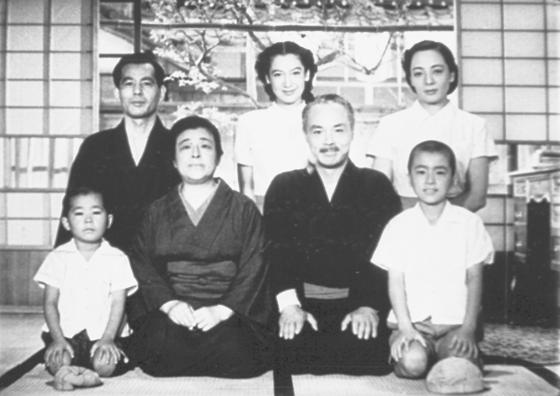 Ozu Yasujir starb mit 60 Jahren und hinterließ der Welt viele großartige Filme. 	Foto: VA