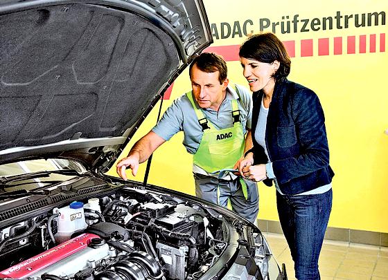Eine Gebrauchtwagenuntersuchung im ADAC Prüfzentrum München schützt vor Überraschungen.	Foto: ADAC