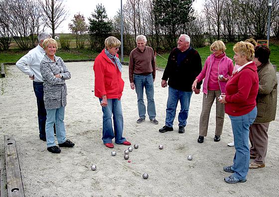 Ab 21. April wird im Sportpark in Grasbrunn wieder »Boule« gespielt.	Foto: Bürgerwerkstätte
