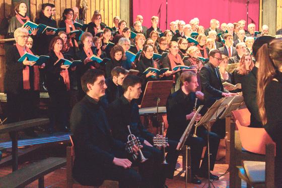 Am Sonntag, 17. April, findet ein großes Chor-Konzert in Taufkirchen statt.	Foto: VA