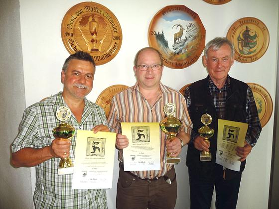 Die Sieger: Georg Grundl (Mitte), Michael Stuhlmann (li.) und Hagen Windolf (re.). 	Foto: Peter Fleischer