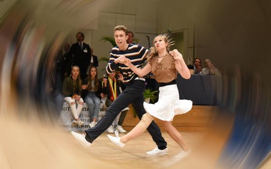 Elian Preuhs und Theresa Sommerkamp haben in Stuttgart die diesjährigen Europameisterschaften im Boogie Woogie gewonnen.	Foto: Boogie Magics