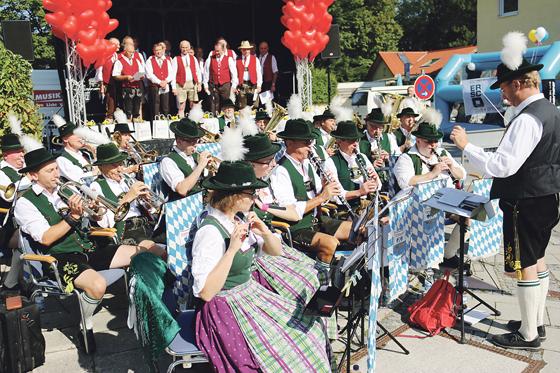 Auch bayerische Klänge dürfen auf dem 28. Ottostraßenfest natürlich nicht fehlen. Foto: VA