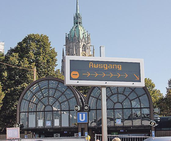 Vom U-Bahnhof Theresienwiese aus, ist das Fest auf direktem Weg nicht zu betreten. 	Foto: CR