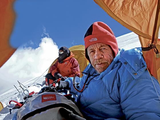 Als erfahrener Bergsteiger kennt Karl Gabl den beschwerlichen Expeditionsalltag.	Foto: S. Geiger / VA