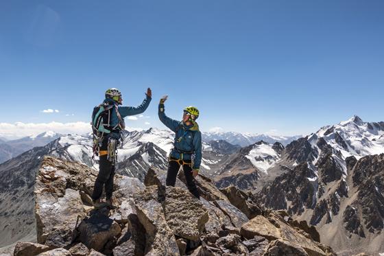 Die Bergsteigerinnen standen auf vier Gipfeln  teilweise Erstbesteigungen.	Foto: VA / Doerte Pietron