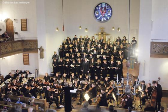 Der Kantatenchor mit Orchester füllt die Kirchen.	Foto: Thomas Hauzenberger