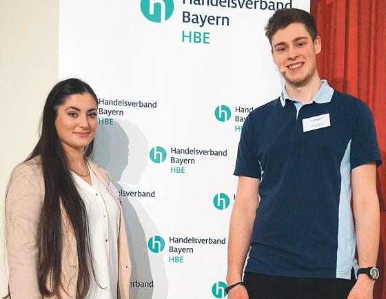 Sonja Fanu und Joshua Düring nahmen für Erding am Junior Sales Contest in München teil.	Foto: VA