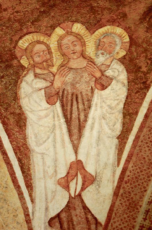 Dreifaltigkeitsdarstellung mit weiblichem Heiligen Geist aus der Kirche St. Jakobus in Urschalling. 	F: Walter-Jörg Langbein