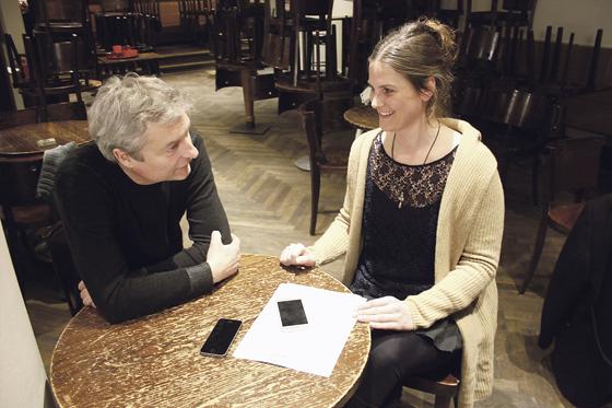 Alfred Dorfer im Interview mit Wochenanzeiger-Redakteurin Katja Brenner.	Foto: PH
