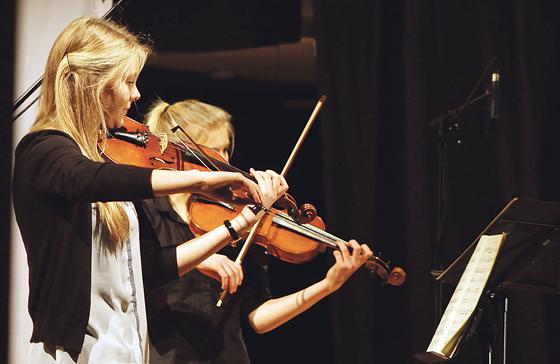 Am Donnerstag findet das alljährliche Kammerkonzert in der Aula des Gymnasiums Kirchseeon statt. 	Foto: VA