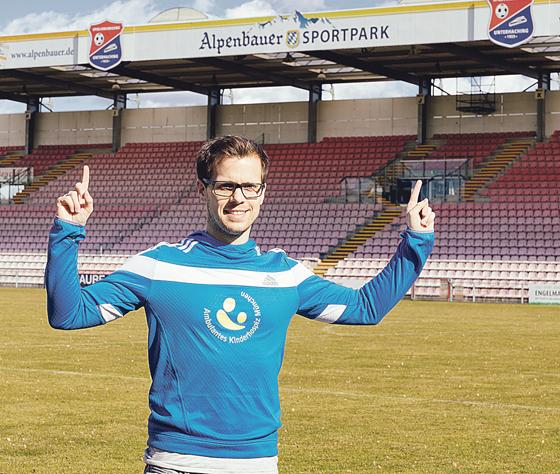 Tom Lamest, ehemaliger Stadionsprecher der SpVgg Unterhaching startet zugunsten des Kinderhospiz München einen Benefizlauf, Sponsoren werden noch gesucht. 	Foto: VA