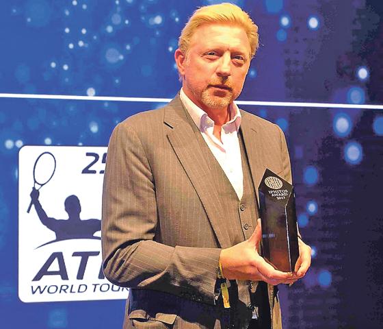 Stolz nahm Boris Becker den Iphitos Award entgegen. Die Auszeichnung ist Anerkennung dessen, was der Sportler auf und neben dem Court geleistet hat.	Foto: Robert Bösl
