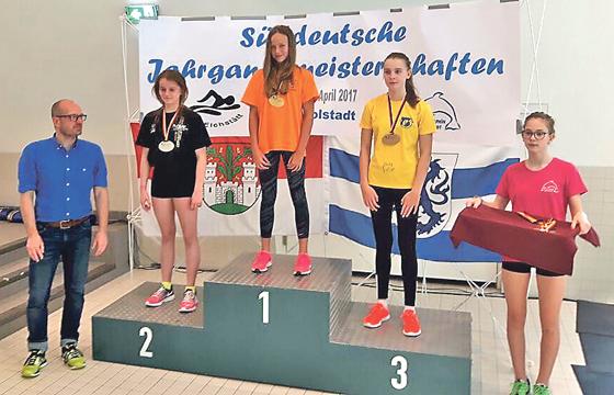 Ganz oben auf dem Treppchen bei den Süddeutschen Meisterschaften stand Daniela Ernst.	Foto: VA