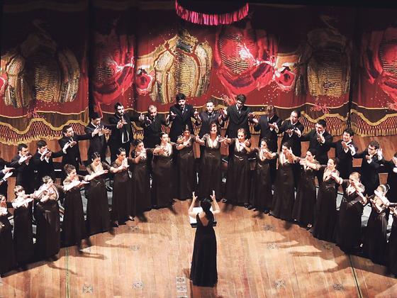 Der vielfach ausgezeichnete Chort Coro Universidad Nacional de Cuyo tritt in St. Magdalena auf.	Foto: VA