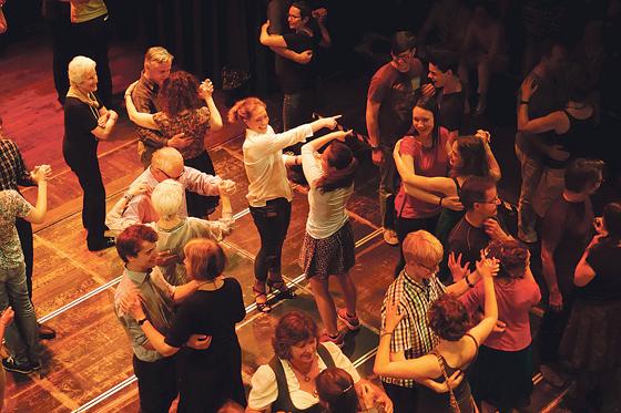 Stolze 15 Tanzstile ausprobieren kann man am kommenden Samstag im Gasteig. 	Foto: Robert Haas