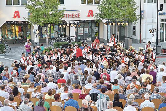 Am 15. Juli erfreut die Stadtkapelle Unterschleißheim die Besucher ihres zweiten Open-Air-Konzertes.	Foto: VA