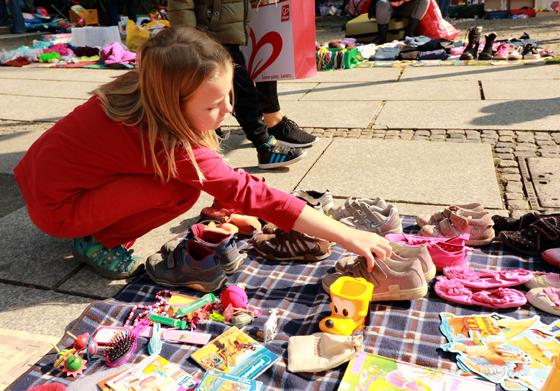 Beim Flohmarkt an der Münchner Freiheit können Kinder ab sieben Jahren verkaufen.	Foto: Kindermuseum München