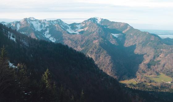 Der 1674m hohe Hochfelln gilt aus schönster Aussichtsberg der Chiemgauer Alpen. 	Foto: CC BY-SA 3.0