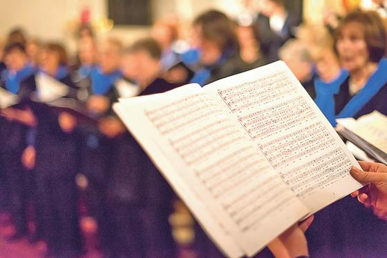 Die Chorgemeinschaft Vaterstetten tritt am Sonntag in der Kirche Maria Königin auf.	Foto: Christoph Papenfuss