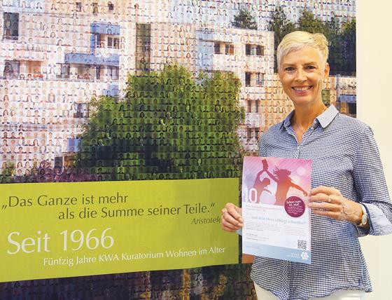 KWA Stifts Direktorin Gisela Hüttis freut sich wieder auf viele Teilnehmer beim 10. Literaturwettbewerb.	Foto: hw	