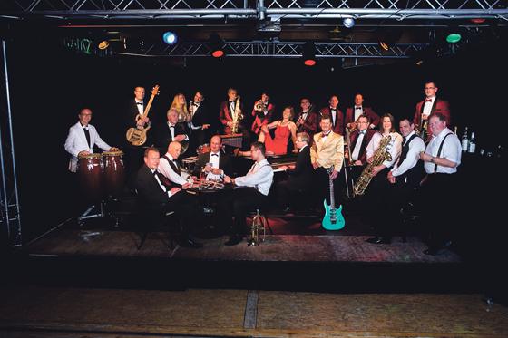 Mikes Music Train mit »Musical Highlights« zu Gast in der Kultur-Etage in der Messestadt. 	Foto: VA