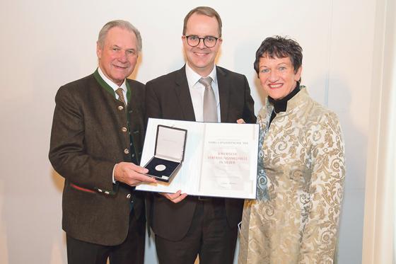 Hermann Memmel, Mdl Markus Rinderspacher und Landtags-Vizepräsidentin Inge Aures (von links).	Foto: privat