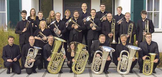 Die Brass Band München spielt Brass-Klassiker und weihnachtliche Stücke.	Foto: VA