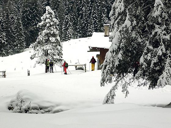 Schneeschuhwandern  wie hier im Längental  gilt als  Naturerlebnis in seiner reinsten Form.	Foto: Verein