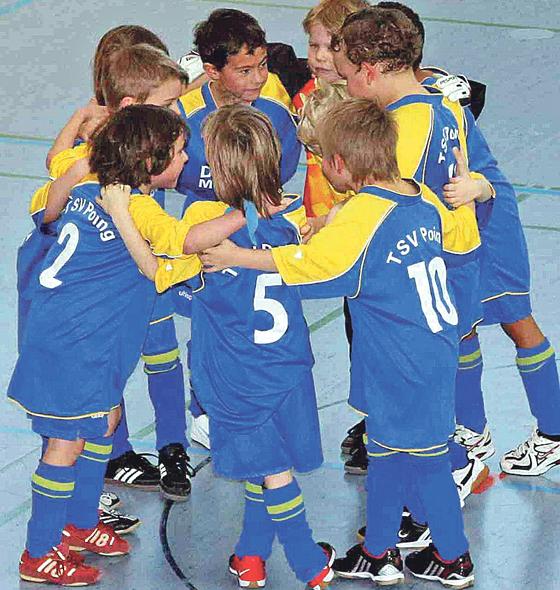 Kinder ab Jahrgang 2014 können beim TSV Poing ihre ersten fußballerischen Gehversuche machen.	Foto: TSV Poing