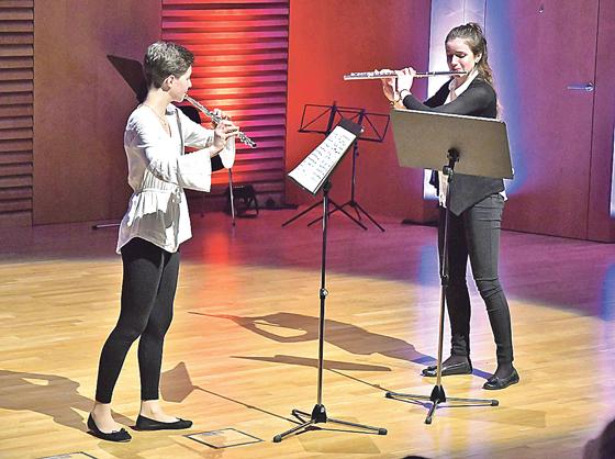 Ein hochkarätiges Programm präsentieren die Schüler der Grünwalder Musikschule für den guten Zweck. 	Foto: VA