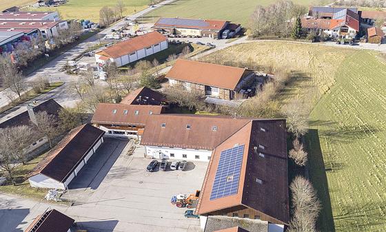 Am Samstag findet am Bauhof die Hebfeier für die Photo-voltaikanlage auf dem Bauhofdach statt. 	Foto: Reinhold Pelz