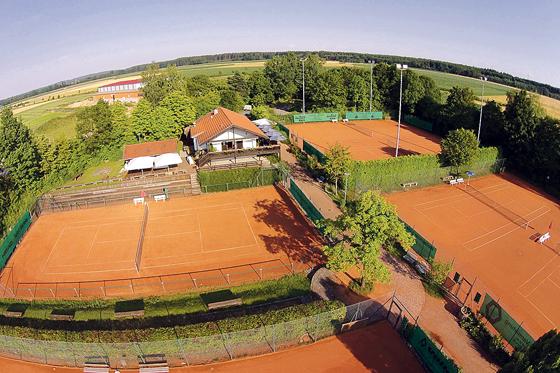 Das Schleiferl-Turnier auf der Zornedinger Tennisanlage steht für jeden offen. 	Foto: TC Zorneding