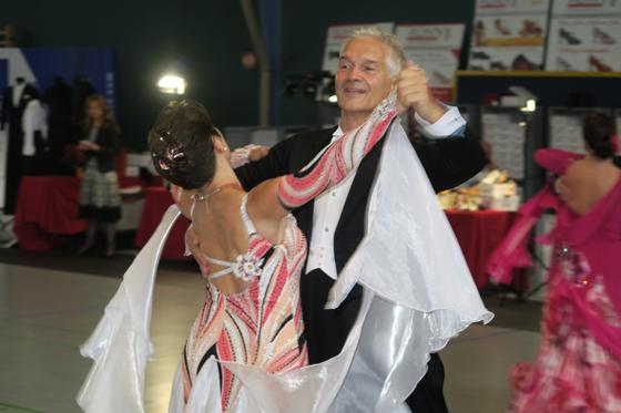 Sylivia und Wolfhard Langrock gehörten zu den erfolgreichen Unterhachinger Tänzern.	Foto: VA