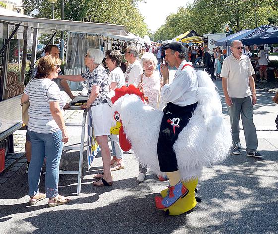 Die Straßenkünstler sorgten für gute Unterhaltung bei den Gästen des Unterhachinger Straßenfestes.	Foto: hw
