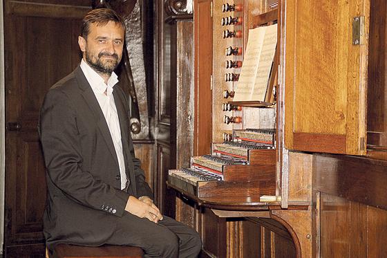 Organist und Komponist S. urin	Foto: Orléans AGENCE